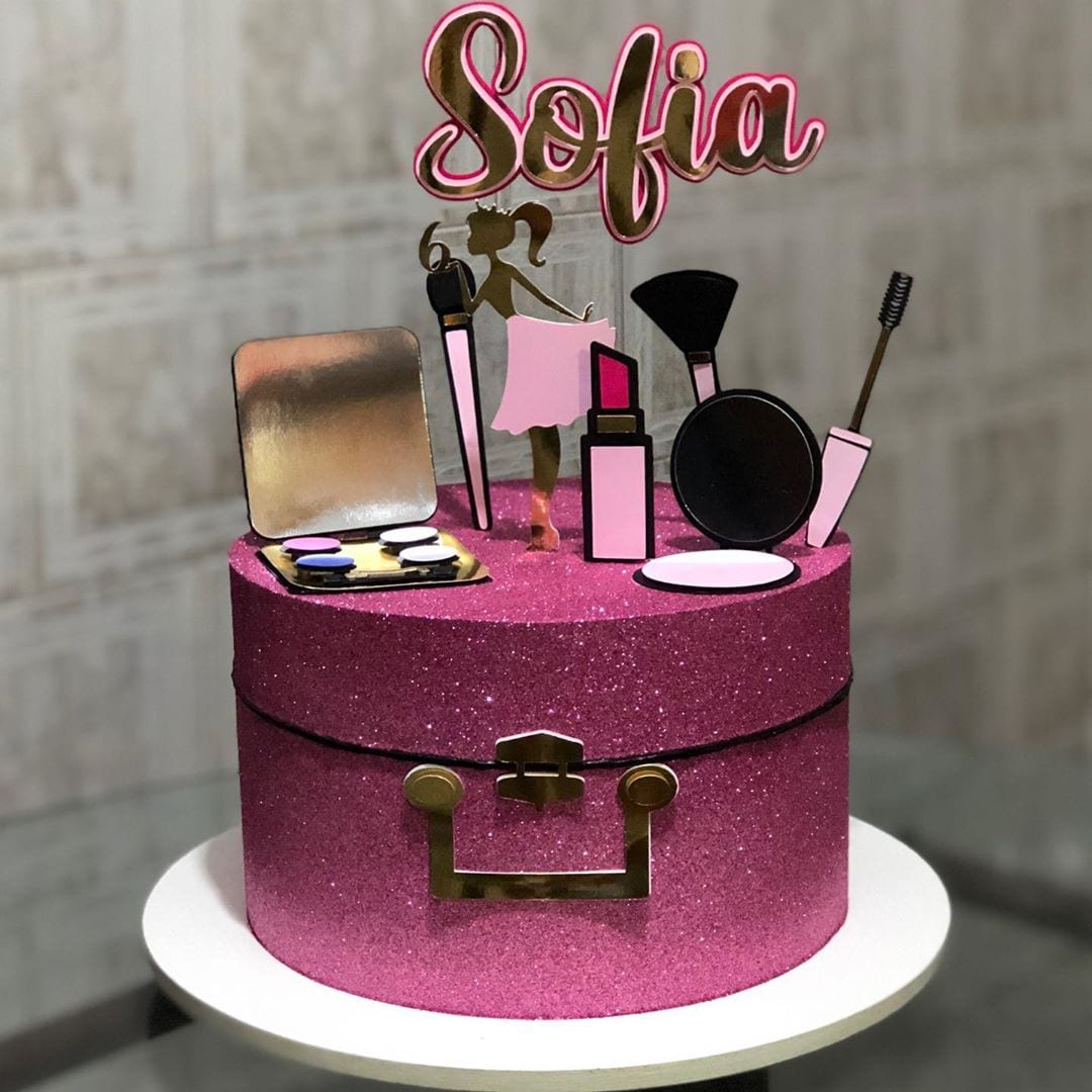 bolo de maquiagem