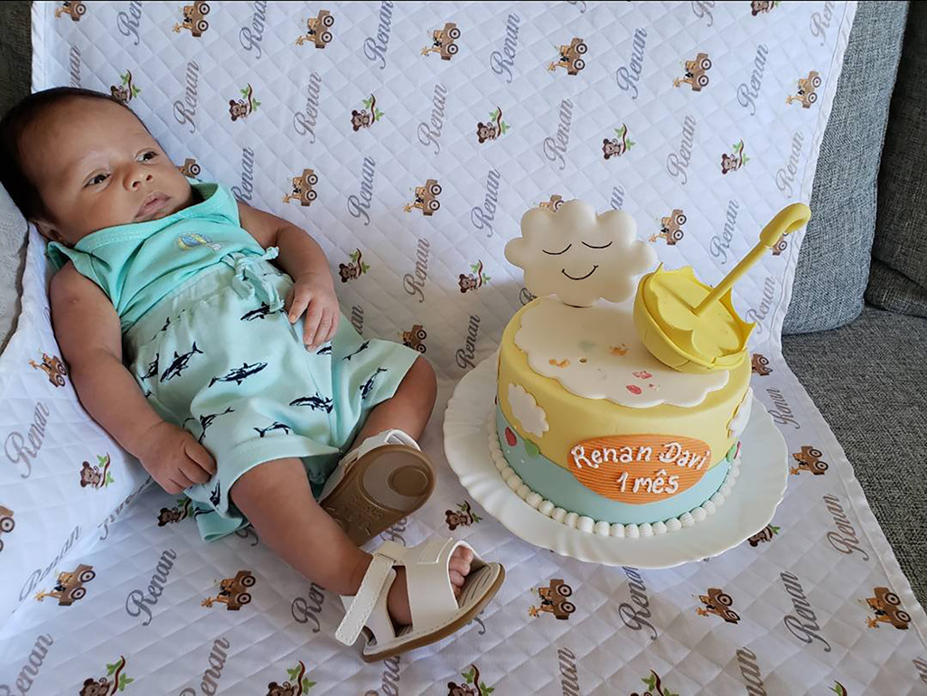 Decoração de Bolo de Mesversário: Dicas Simples e Encantadoras