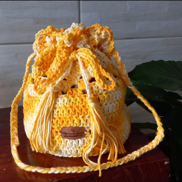 Bolsas de Crochê: Tendências de Cores e Estilos para o Verão 2024/2025