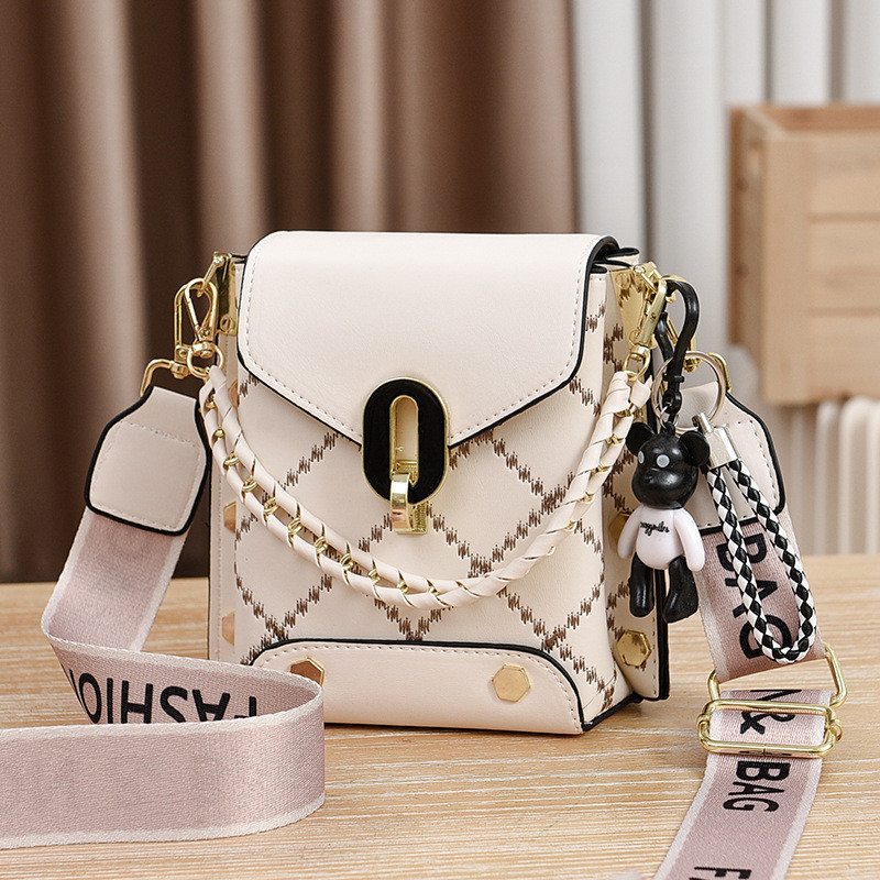 bolsa pequena para festa