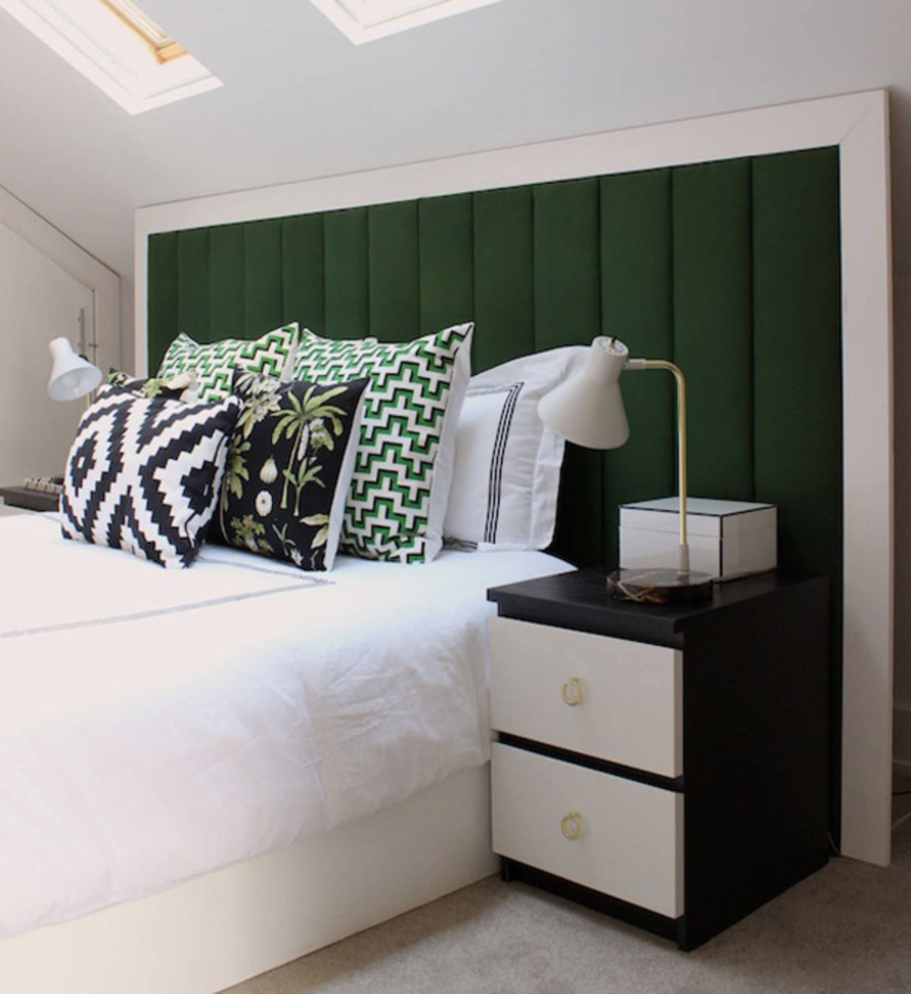 Transforme seu Quarto com uma Cabeceira de Pinus Ripado