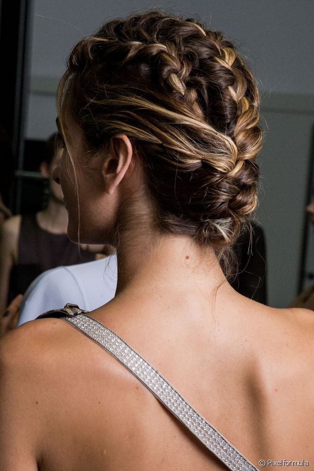 trança lateral cabelo curto