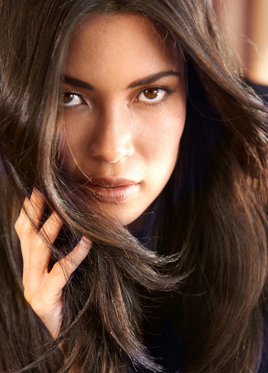 melhores tons de cabelo cor de avelã para pele clara