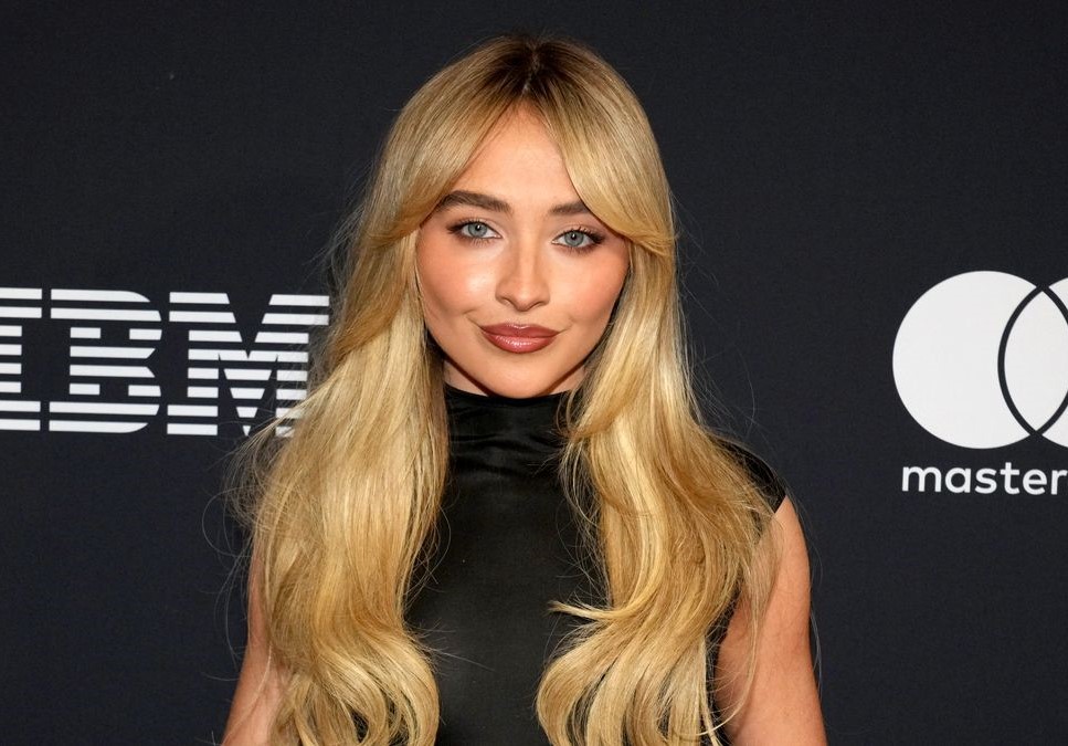 cabelo loiro mel escuro