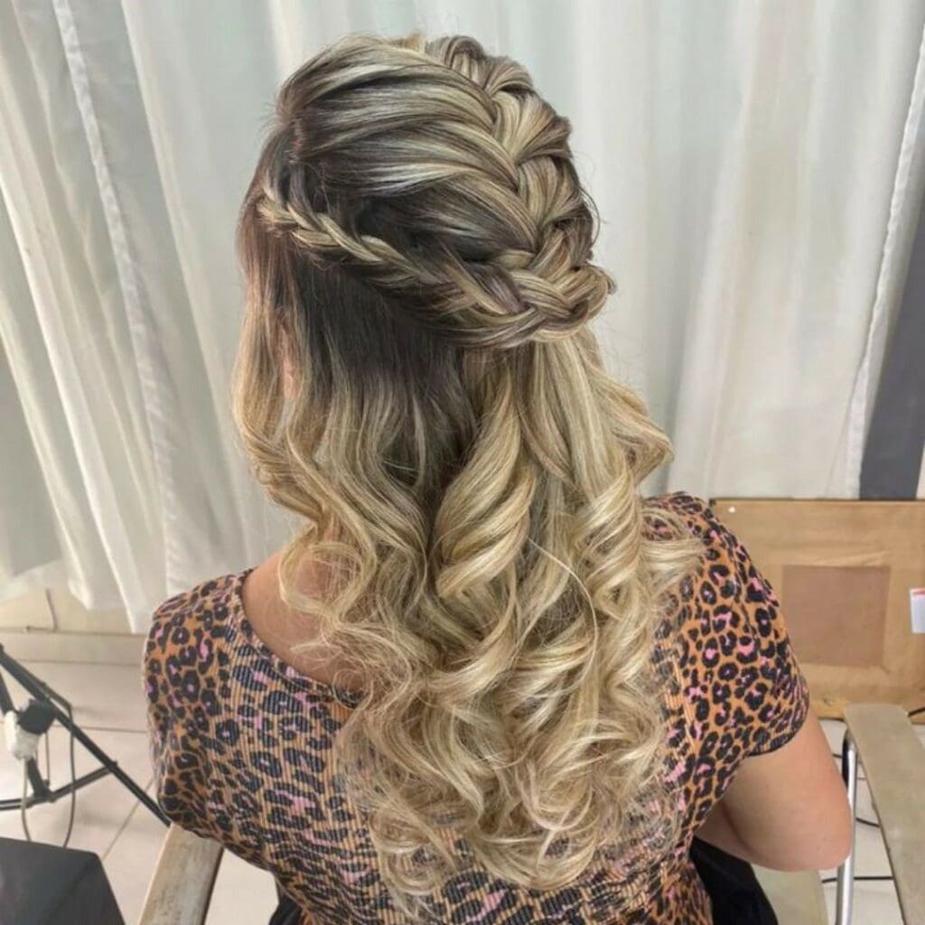 penteado madrinha casamento para rosto coração