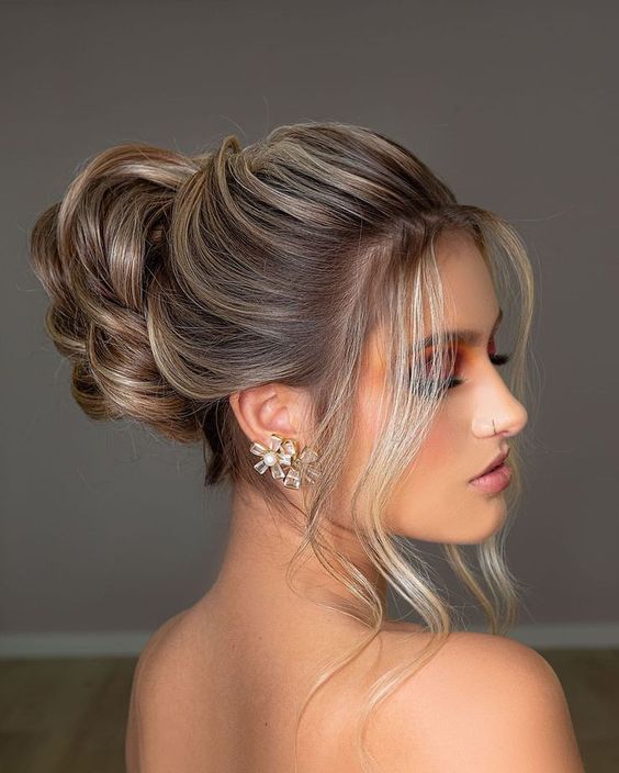 penteado madrinha casamento cabelo medio