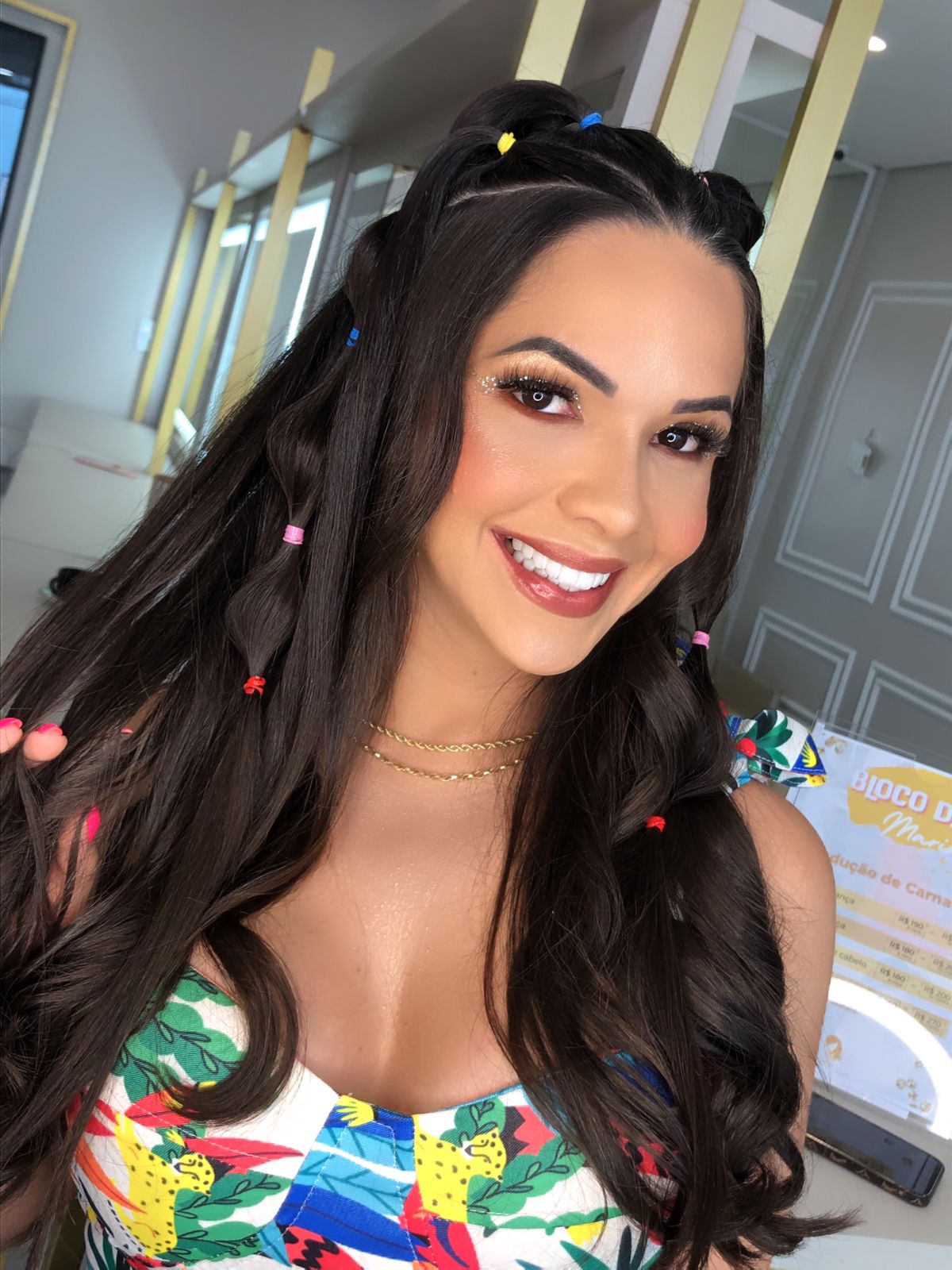 penteado carnaval cabelo curto