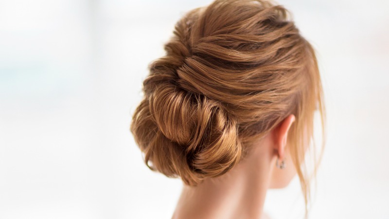 penteado semi preso vs coque para madrinha