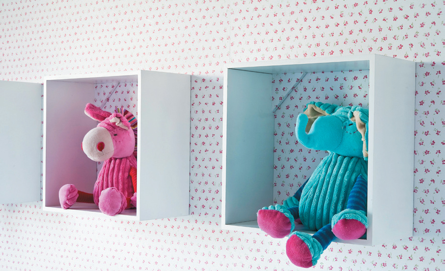 Organização Inteligente: Baús e Cestos para Brinquedos no Quarto Infantil