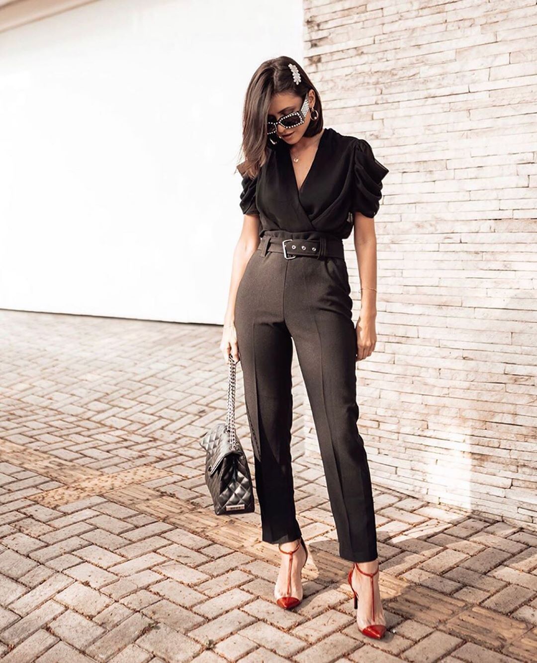 erros ao usar calça alfaiataria preta