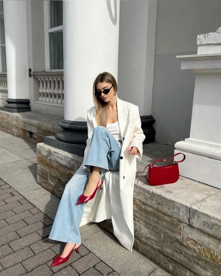 como usar calça jeans pantalona com tênis branco looks