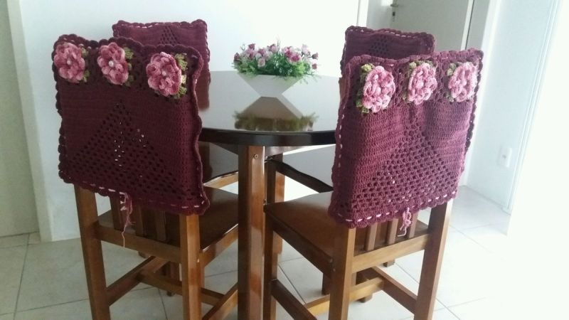 DIY: Aprenda a Fazer Sua Própria Capa de Cadeira em Crochê Passo a Passo
