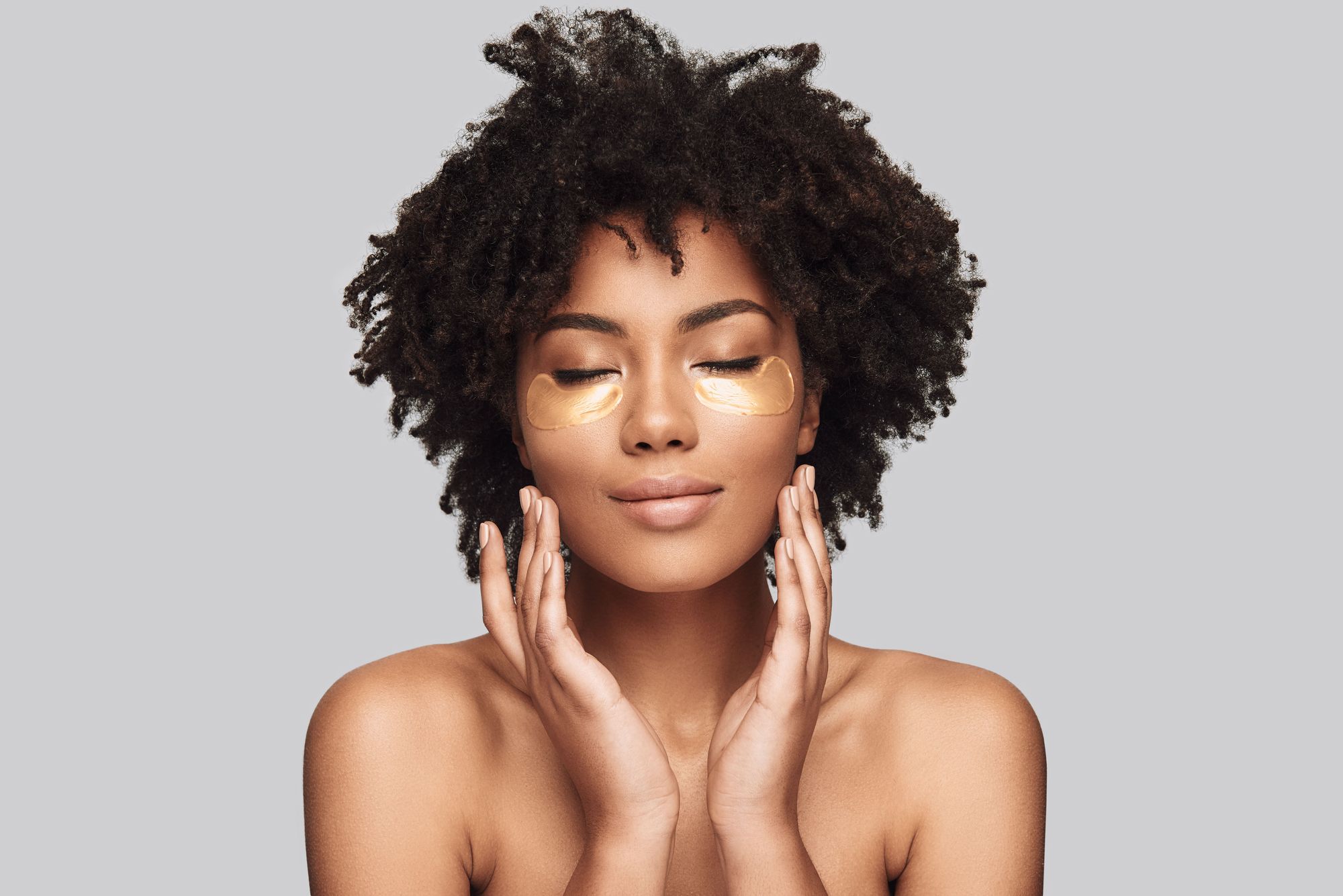 ideias de maquiagem com skincare para pele madura