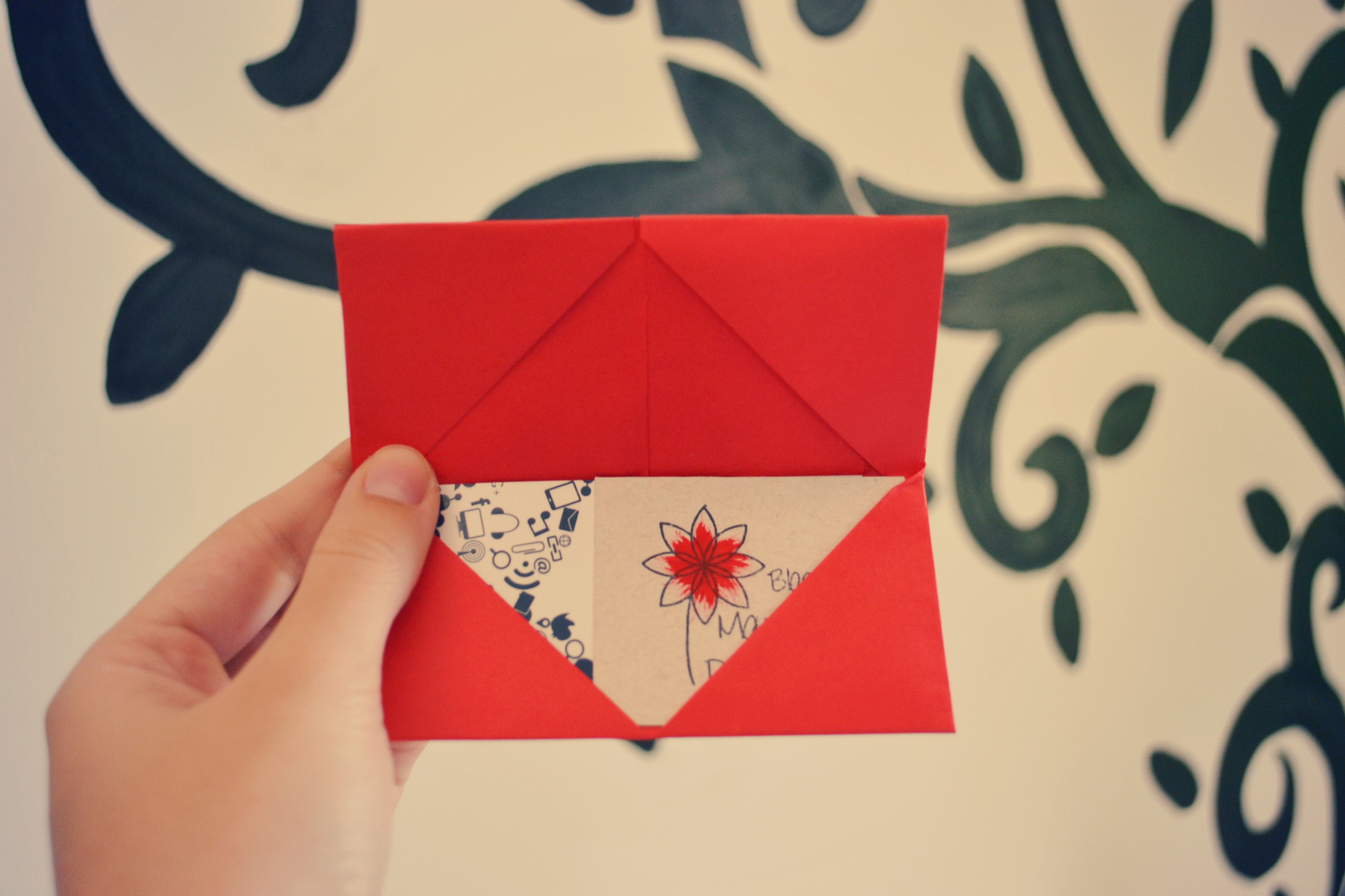 Personalize Seu Cartão: Usando Canva e Adobe Express Gratuitamente