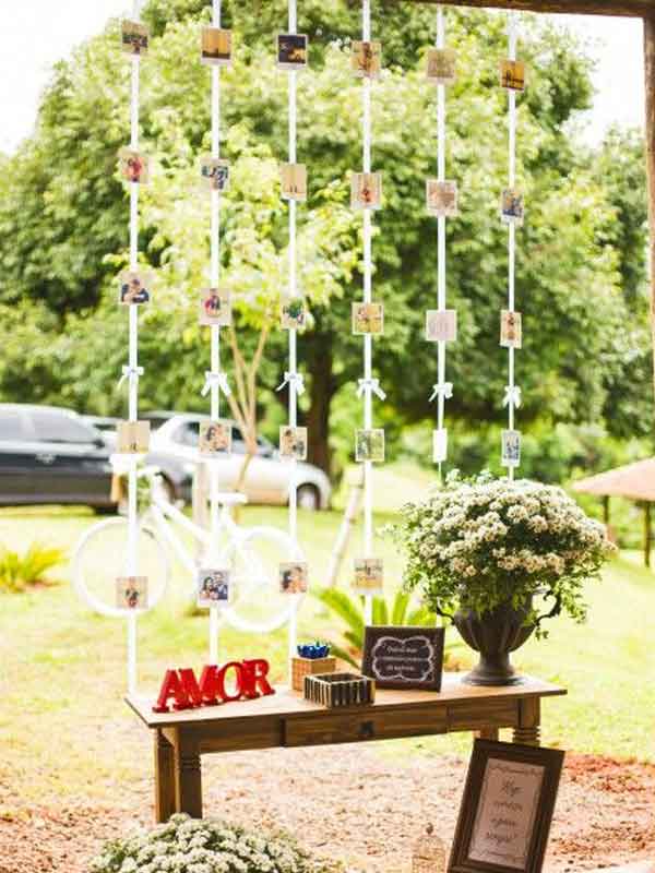 Guia Completo: Como Criar a Identidade Visual do Seu Casamento DIY com Canva; Lembrancinhas Comestíveis DIY para Casamento: Receitas e Ideias Criativas; Decoração de Mesa DIY para Casamento: Transforme Garrafas e Materiais Simples; Cenários e Painéis DIY para Fotos de Casamento: Ideias Rústicas e Modernas; Economia no Casamento: Dicas Essenciais para um Evento DIY de Sucesso