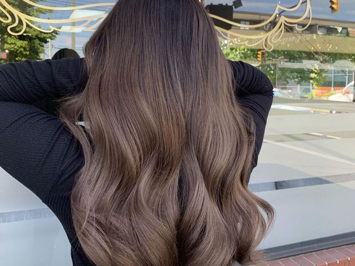 cabelo castanho alaranjado como corrigir