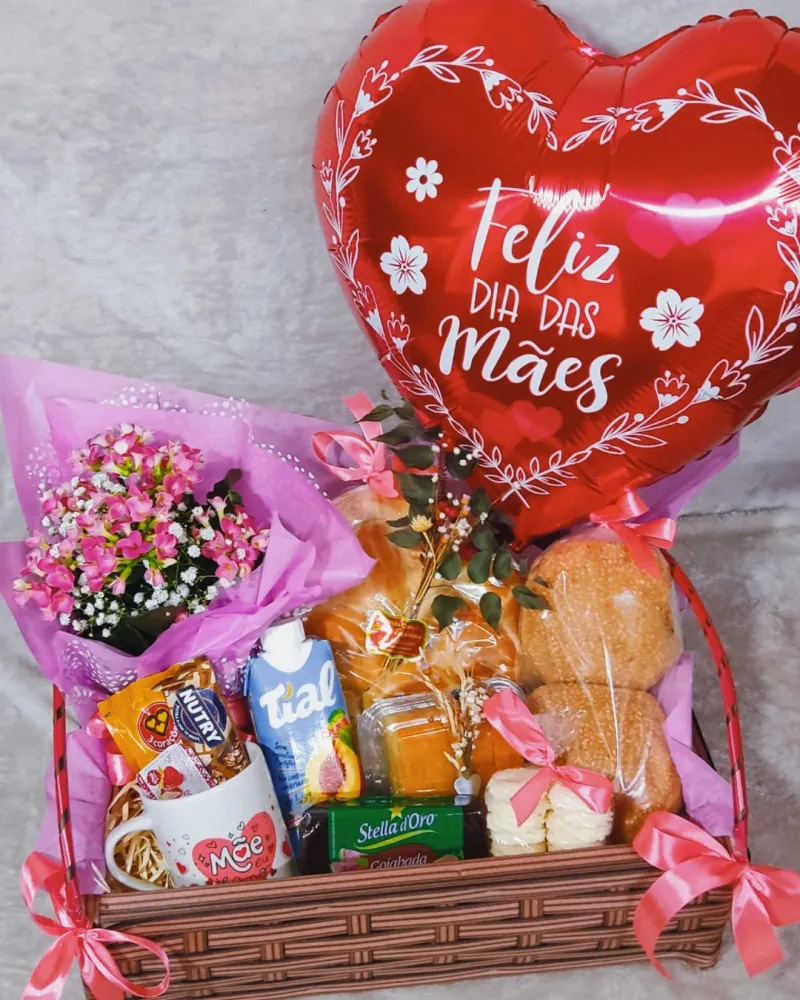 Cesta Dia das Mães personalizada
