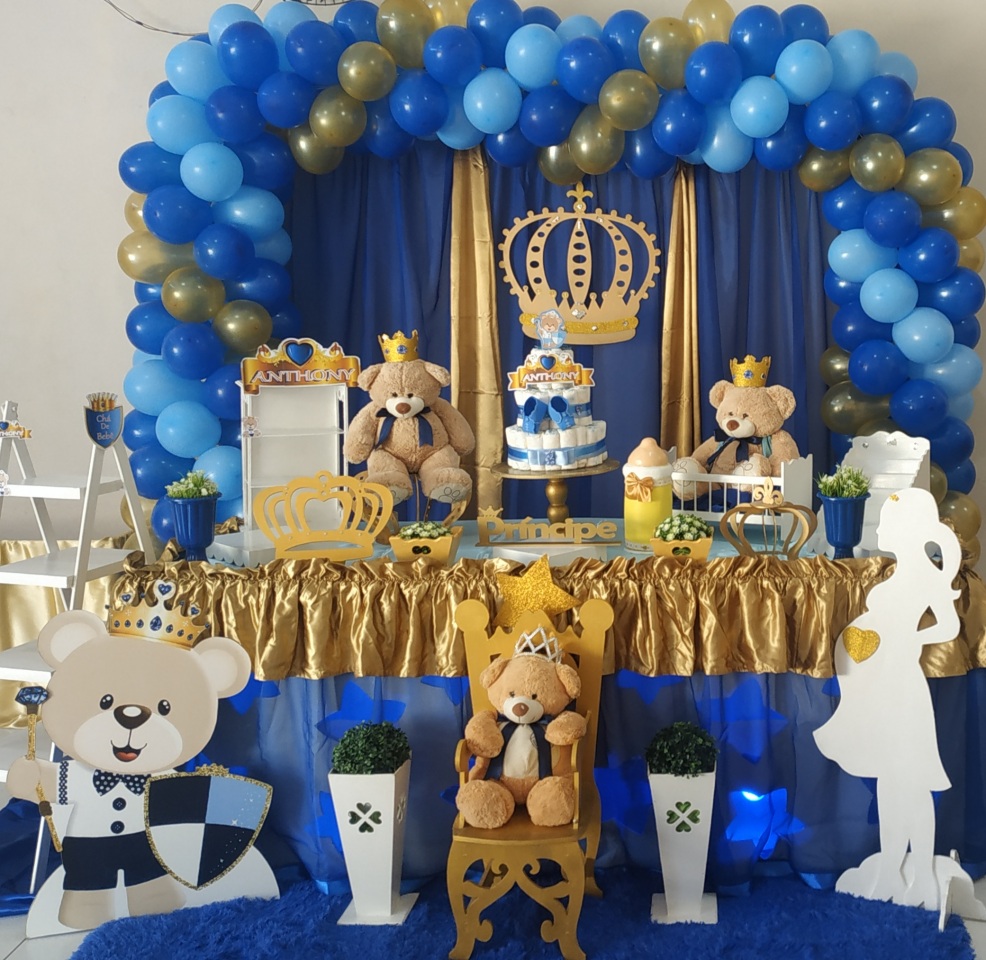 Jogos e Fraldas
5. Ursinho Príncipe: A Escolha Perfeita para um Chá de Bebê Encantador e Sofisticado