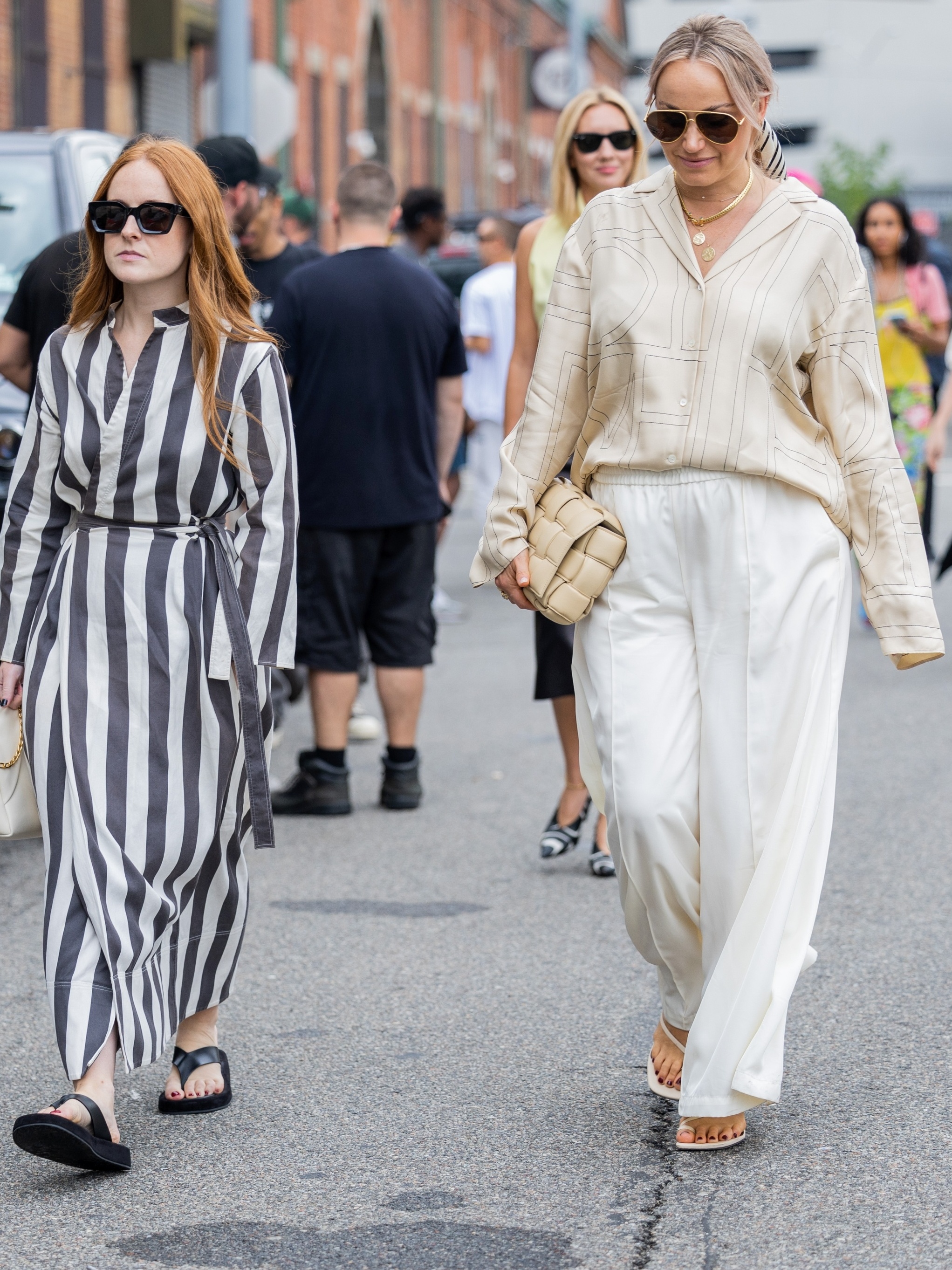 evitar erros ao usar chinelo na moda