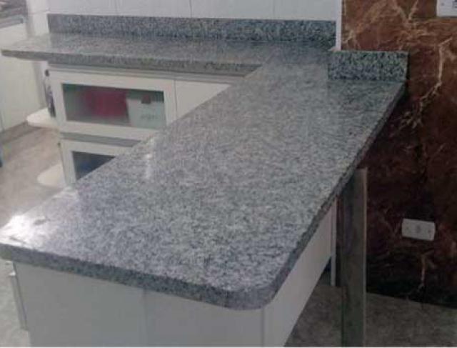 Granito Cinza Corumbá para área externa