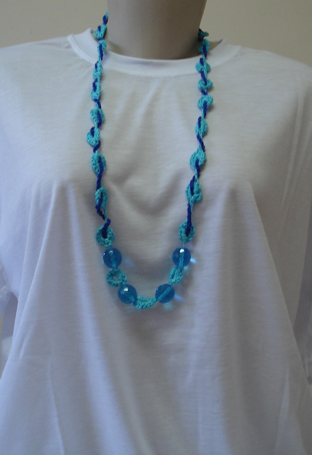 colar de croche