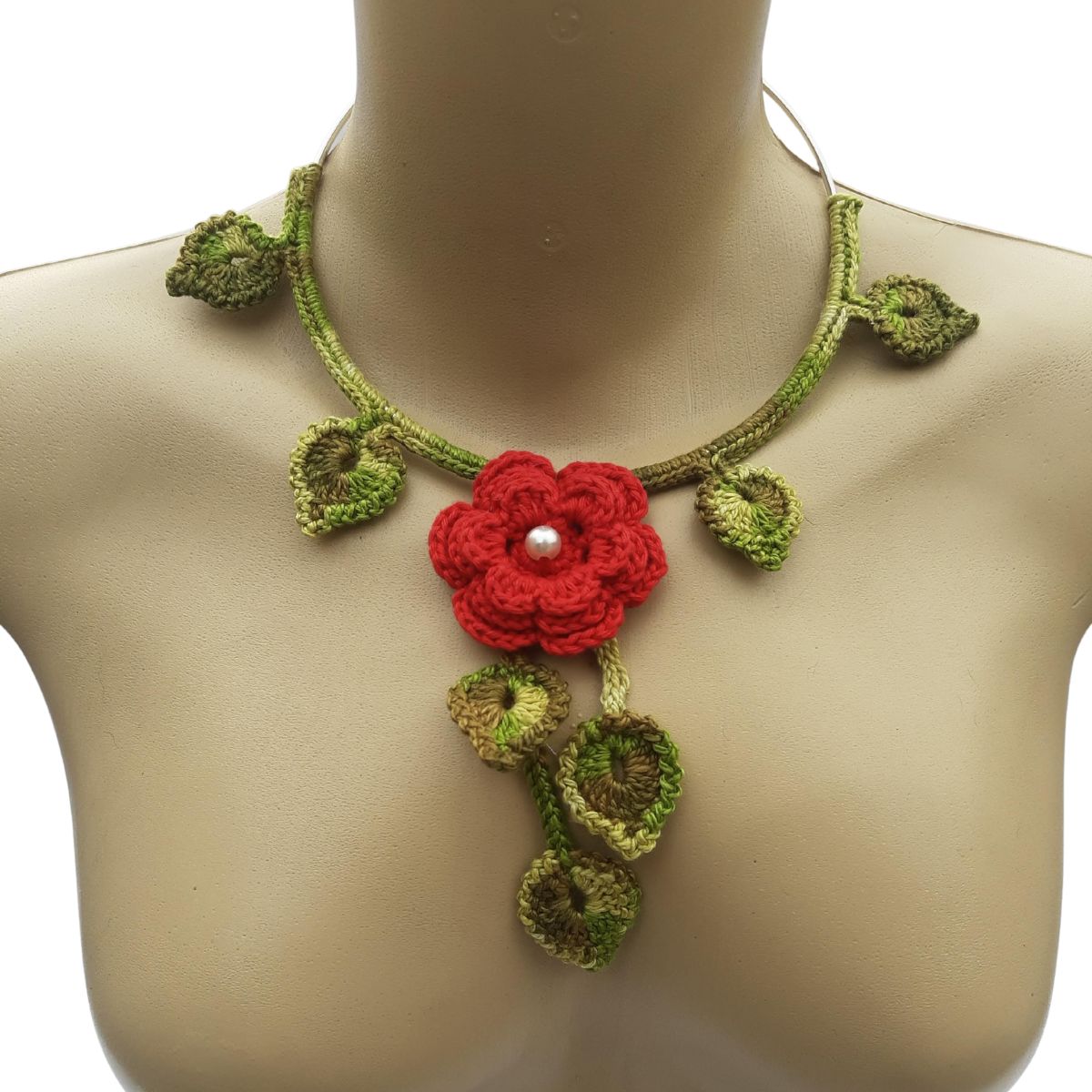 Guia Completo: Como Escolher o Fio Ideal para Seu Colar de Crochê