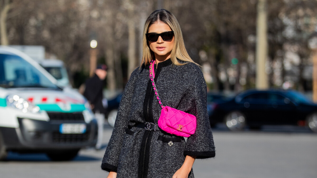 Mitos e Verdades sobre Combinar Bolsas Coloridas: Desvende o Estilo