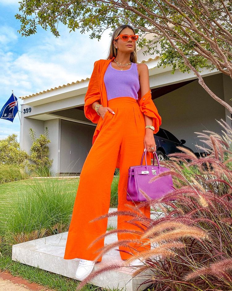 Laranja e Roxo no Verão: Inspirações para Looks Frescos e Ousados