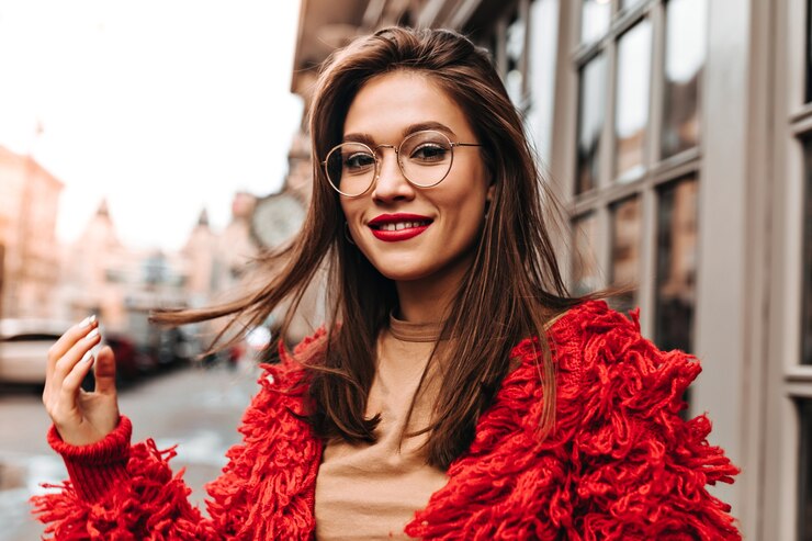 Como combinar óculos de grau com o seu estilo