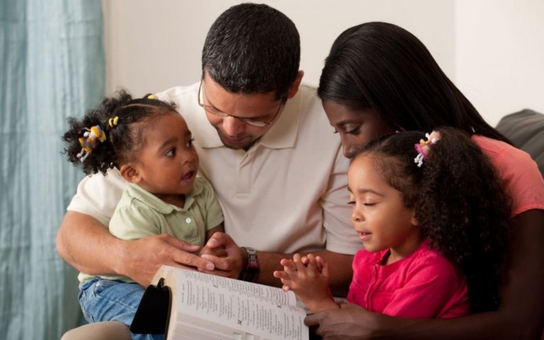 Aplicativos de Meditação Guiada para Crianças: Nossas Top 5 Escolhas