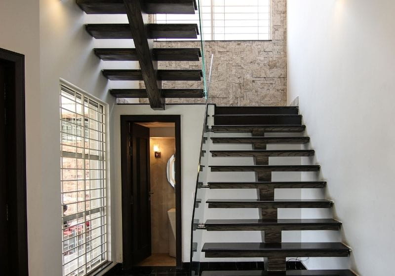 como decorar degraus de escada interna