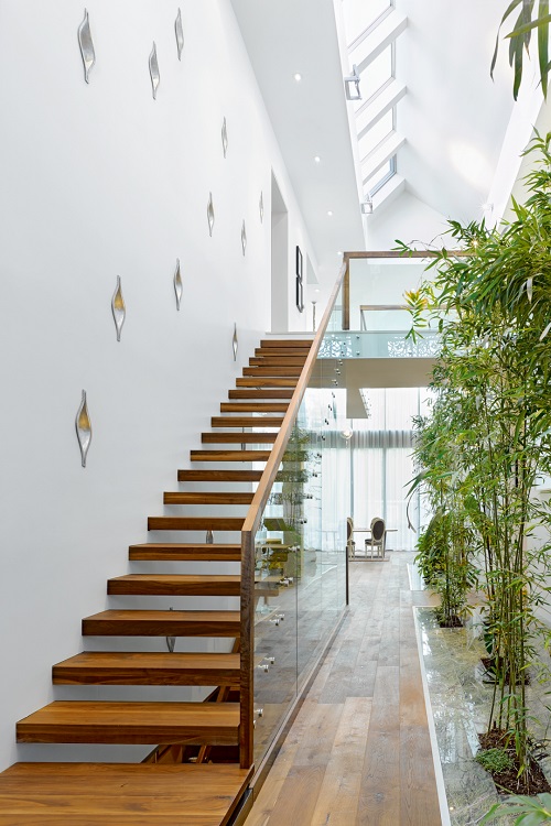 Como decorar degraus de escada interna