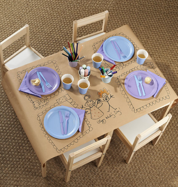 Dicas para proteger sua mesa de jantar de riscos e manchas