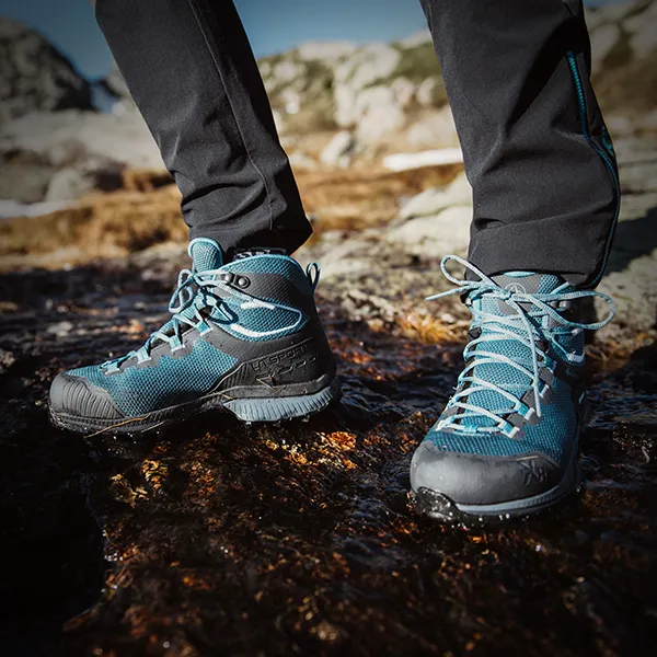 Como escolher botas de caminhada para iniciantes