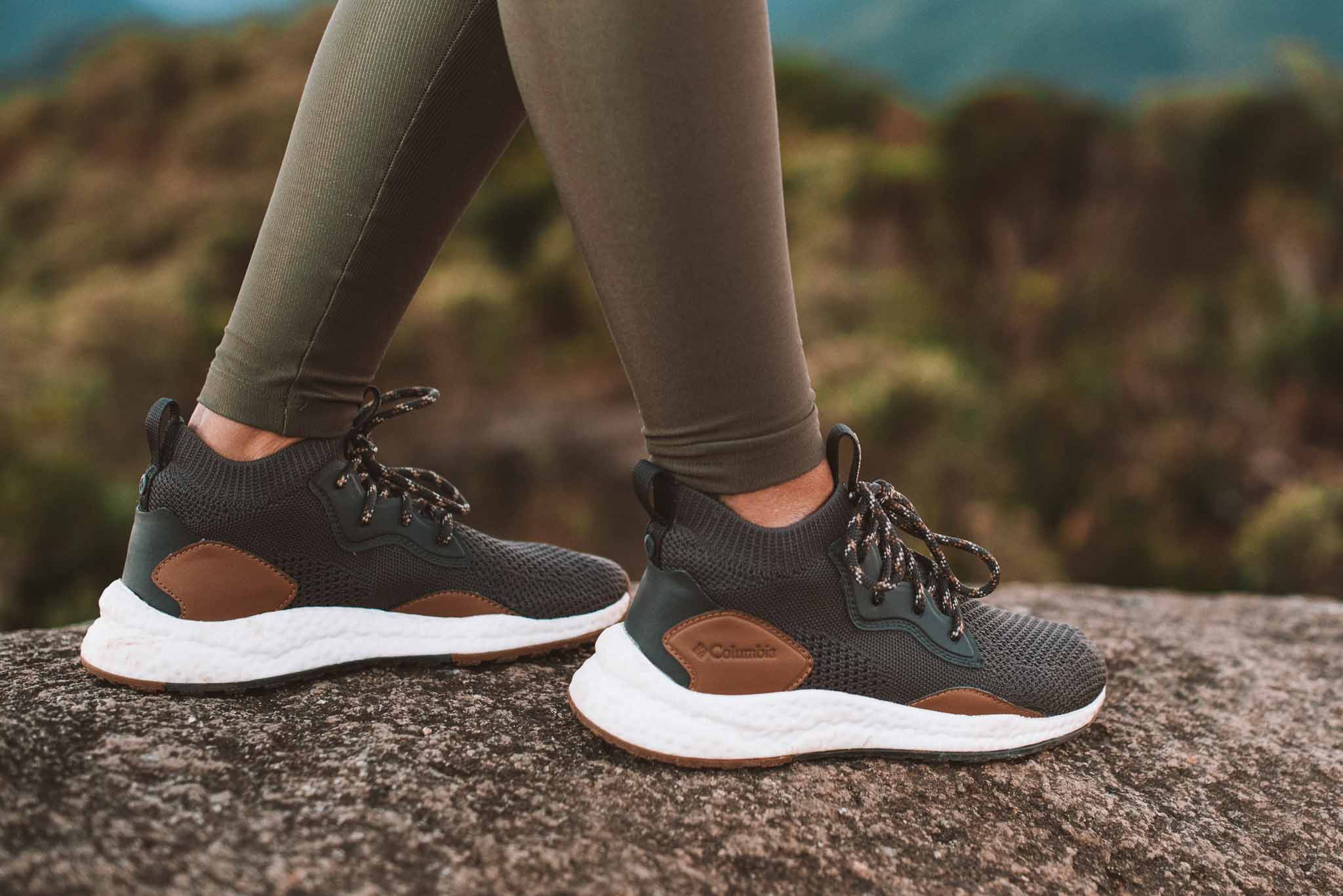 Tênis de Trail Running vs. Botas de Trekking: Qual escolher para sua aventura?