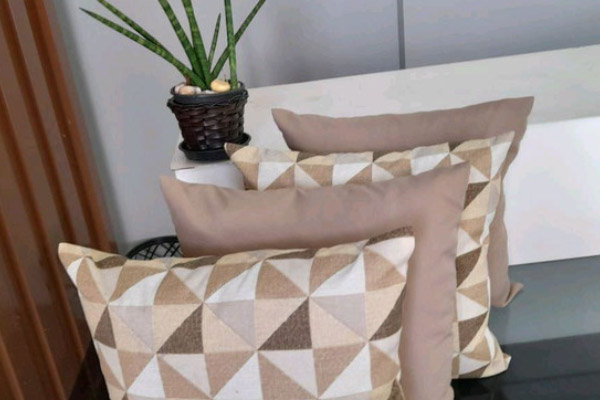 DIY almofada decorativa sem máquina de costura