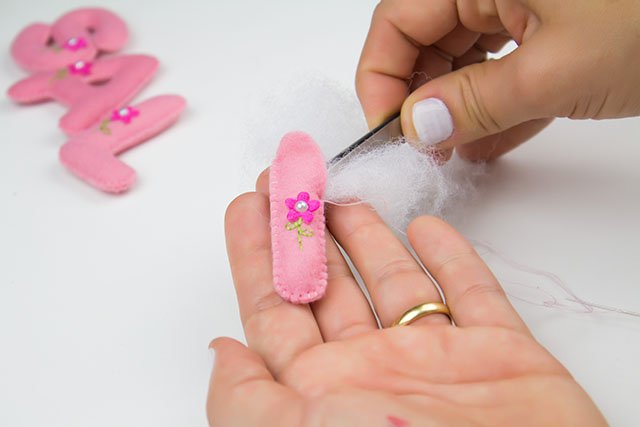 Ideias Criativas para Decorar Chaveiros de Feltro