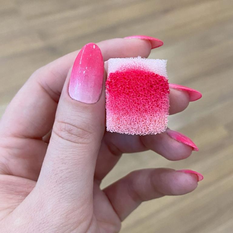 unhas com efeito degradê passo a passo