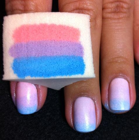 Como fazer degradê nas unhas com esponja