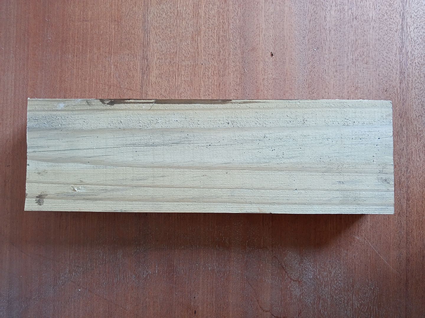 Como fazer efeito envelhecido em peças de madeira