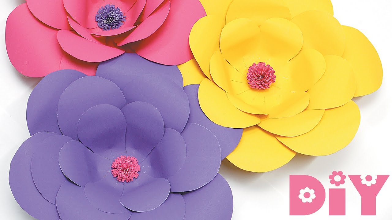 Como fazer flores de papel gigantes para festas