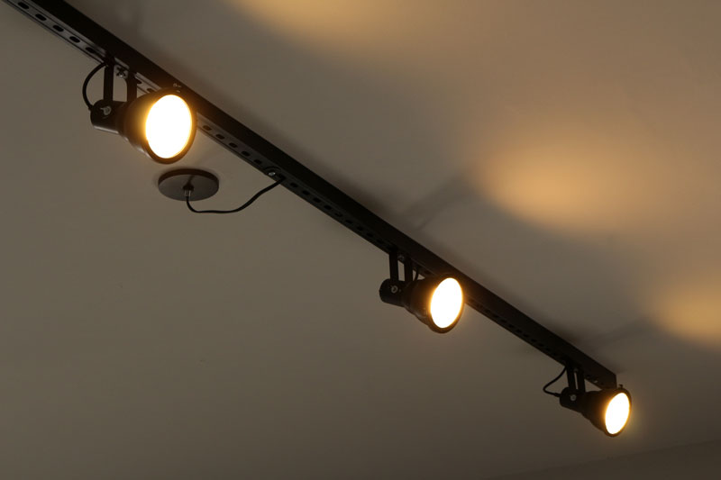 luminária de trilho industrial caseira