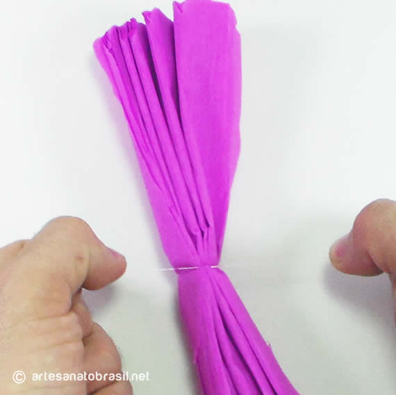 Materiais Essenciais para Artesanato com Papel