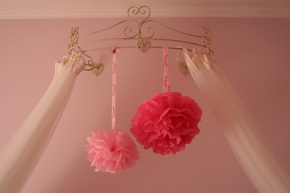 Diferença entre Pompom de Papel de Seda e Papel Crepom