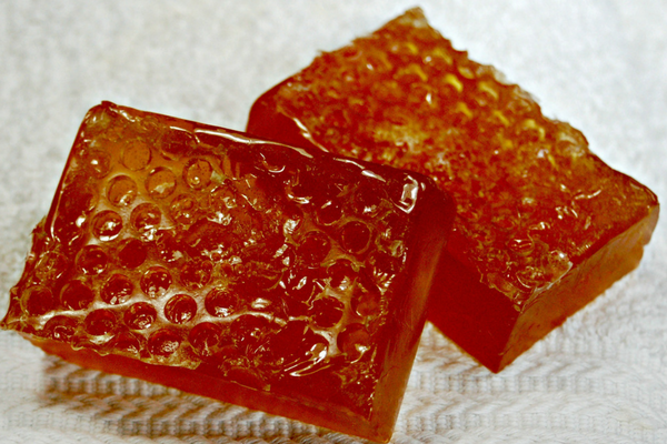 Guia Completo de Bases Glicerinadas para Sabonetes Artesanais