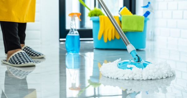 Como fazer uma limpeza rápida na casa em 15 minutos