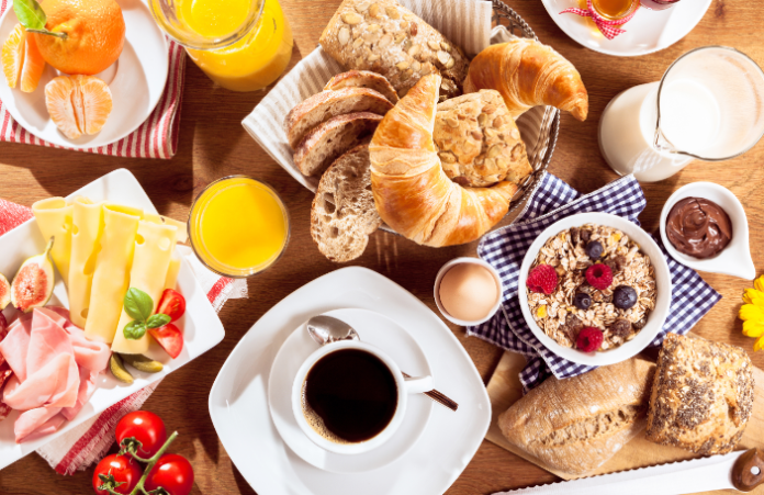 Etiqueta à Mesa: Onde Colocar Cada Talher no Café da Manhã