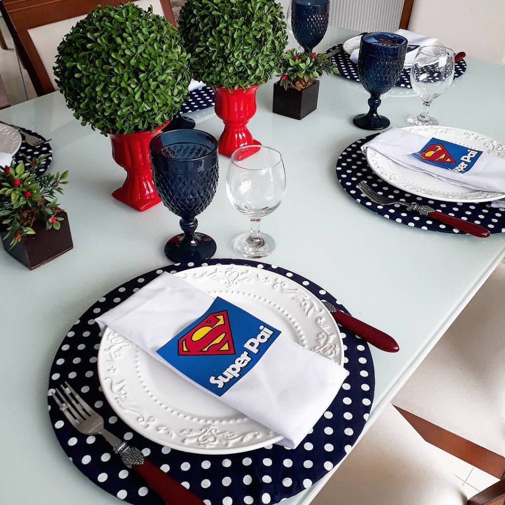 Como fazer uma mesa posta temática para o dia dos pais