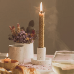 Como fazer velas de cera de abelha natural
