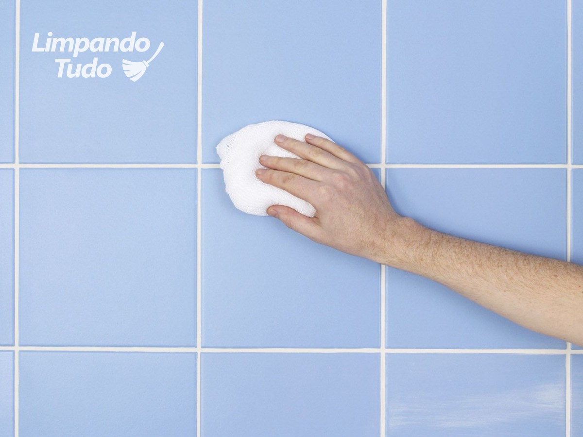 Como limpar rejunte de banheiro encardido com bicarbonato